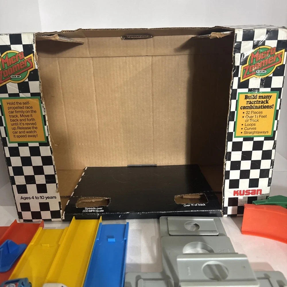 Micro Zoomers Race Track Set Kusan Made In Taiwan Complete Set‎ With Box